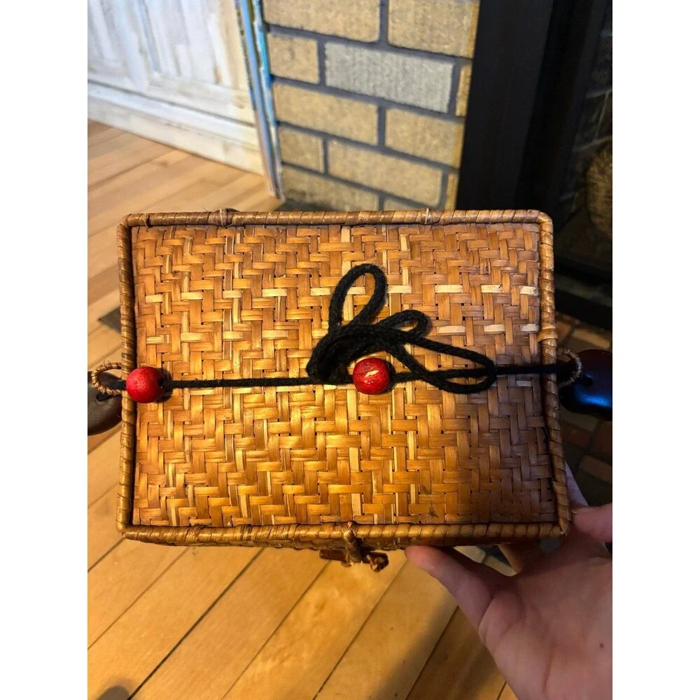 Vtg Bamboo Rattan Handmade Rice Basket With Ball Bead Cording Chinese Japan lid